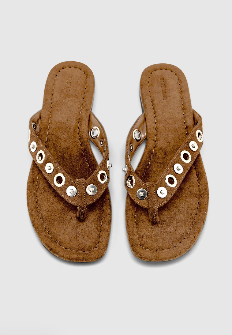 Brie Leon Eyelet Sandal Chestnut