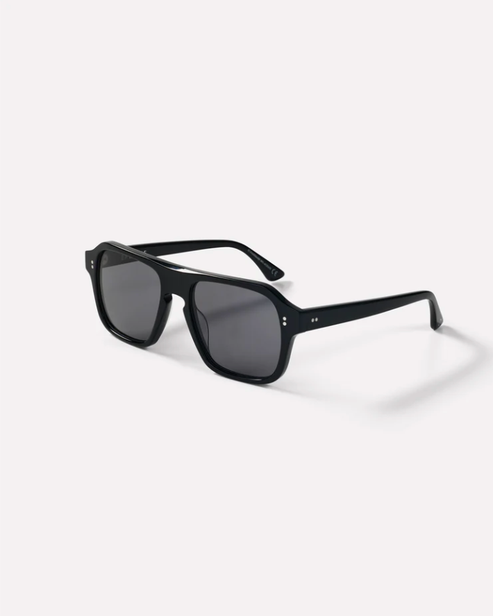 PANO | BLACK POLISHED / BLACK POLAR