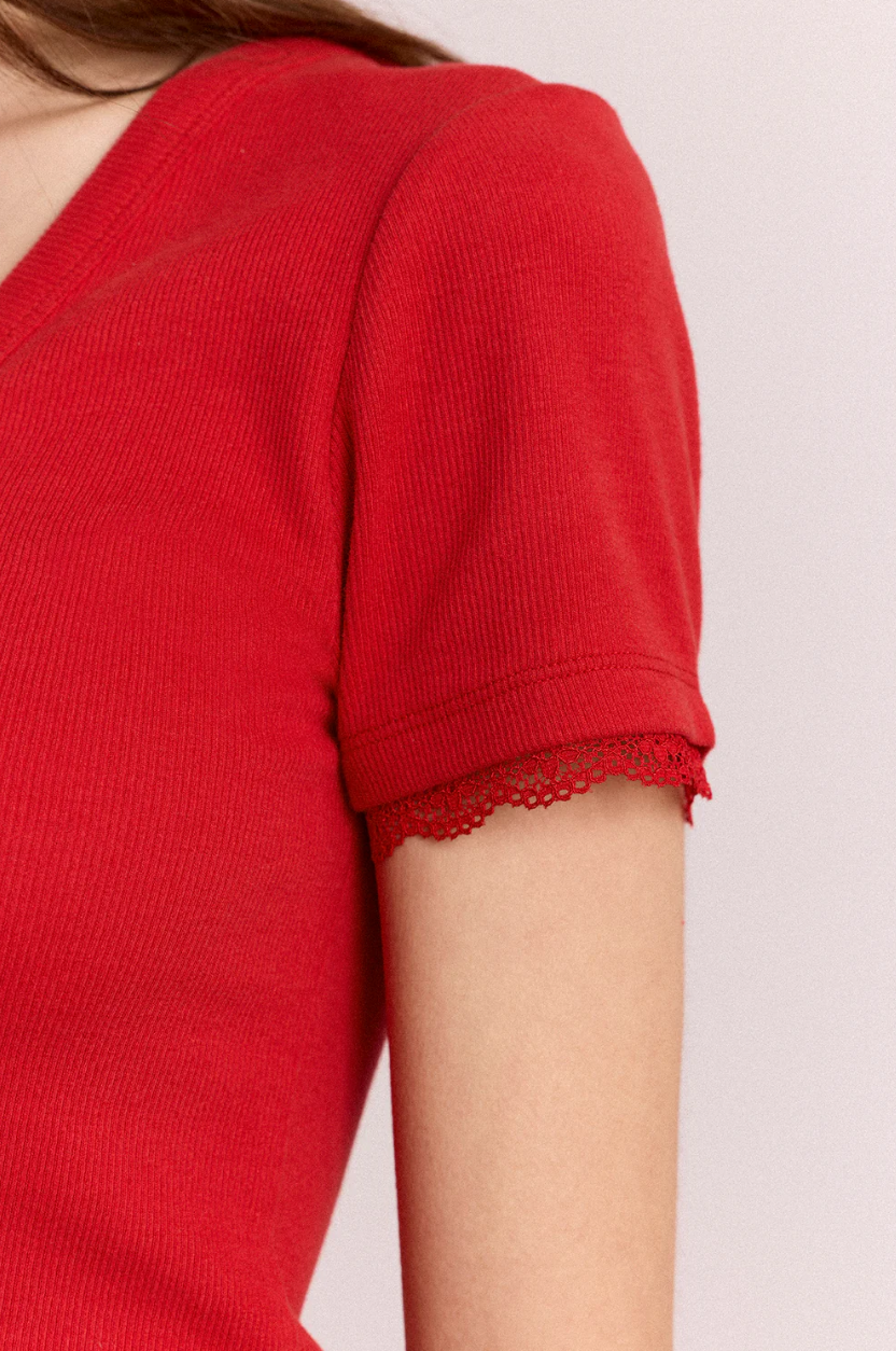 Damson Madder Paige V-Neck Tee Red
