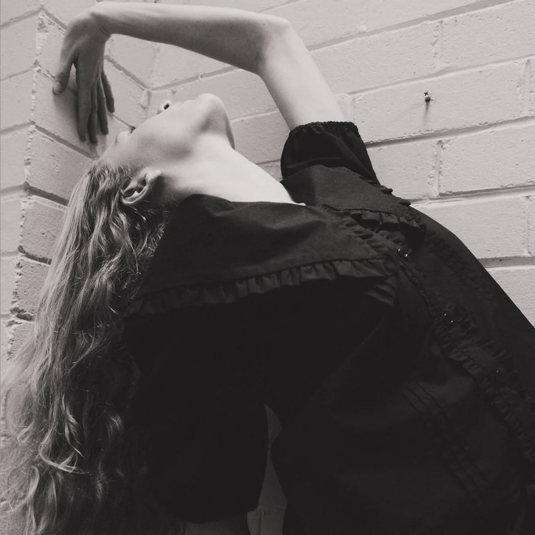 BLUSEN | BLACK