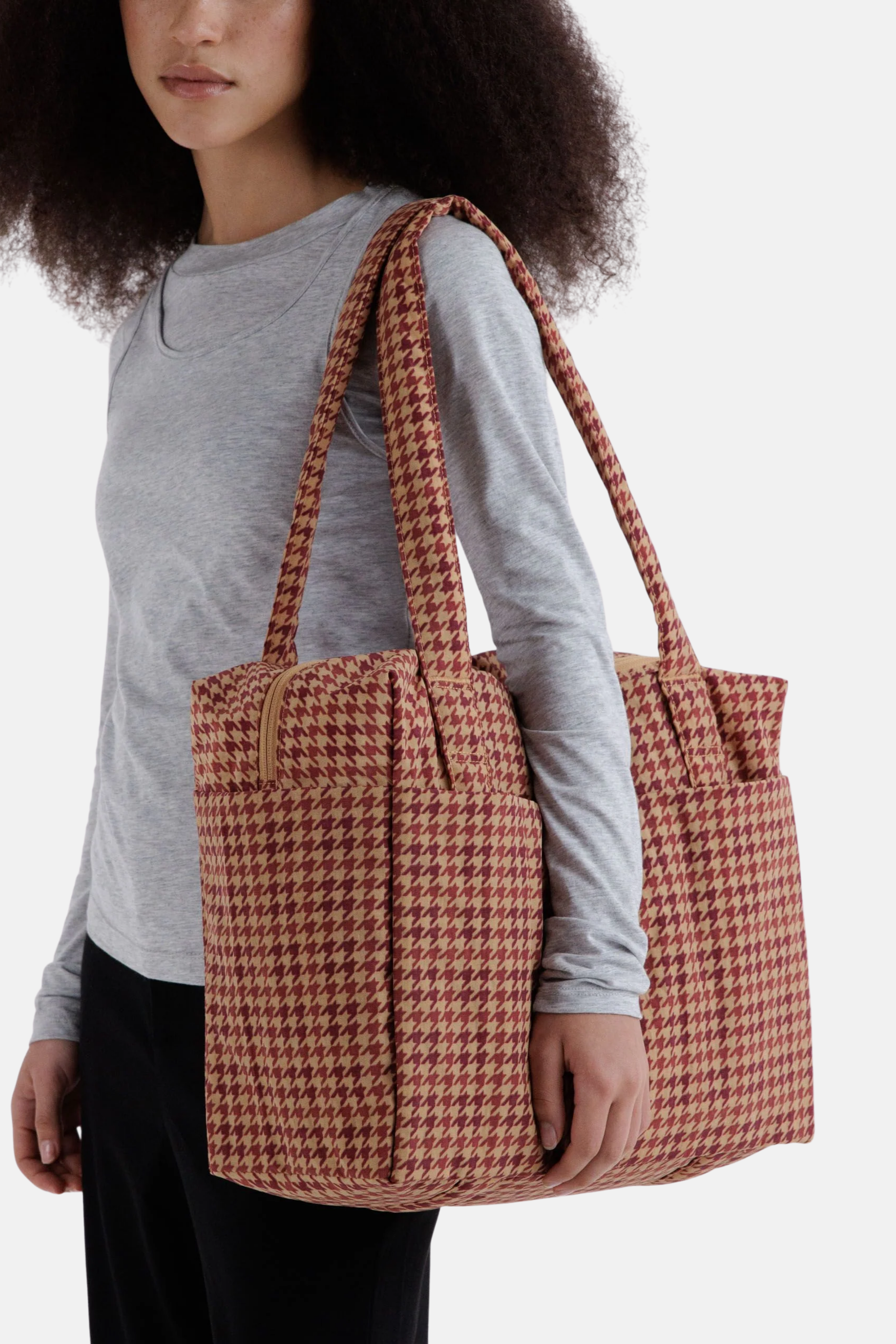 Baggu Small Cloud Carry On Tan Houndstooth