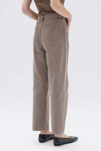 VINTAGE STRAIGHT JEAN | NOUGAT