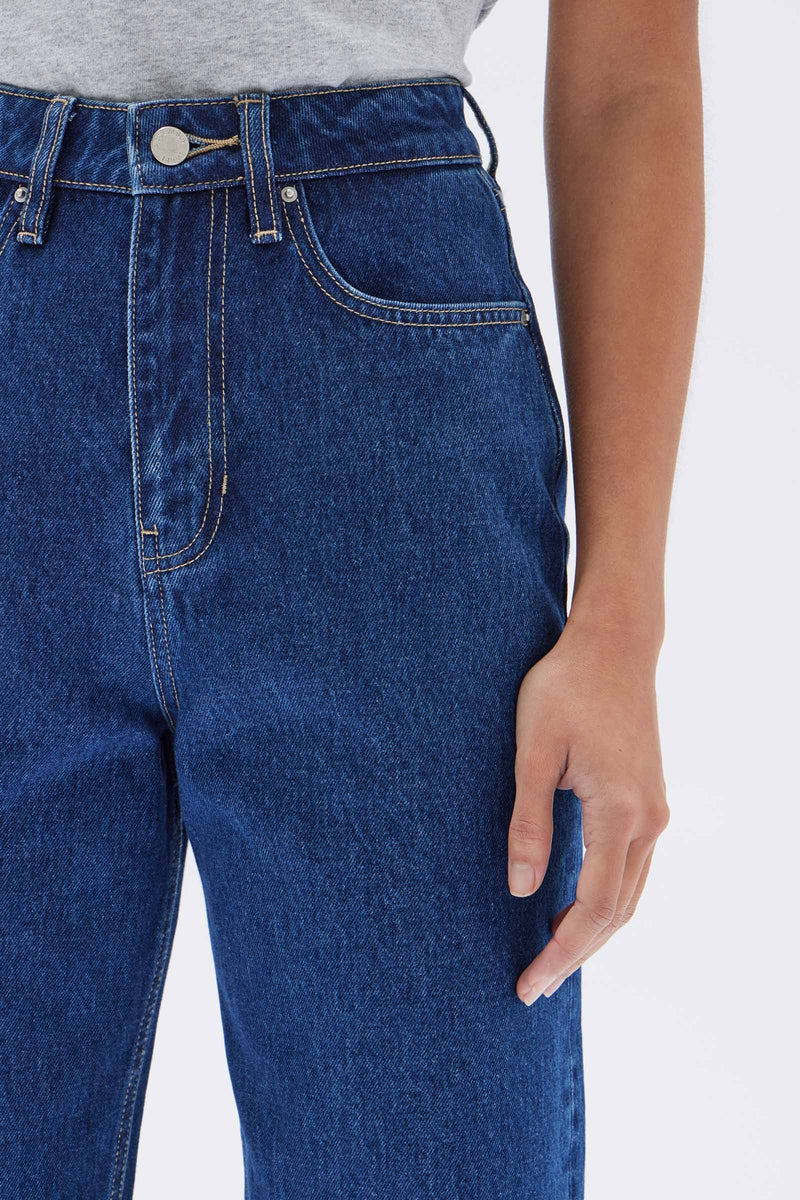 VINTAGE STRAIGHT JEAN | HERITAGE BLUE