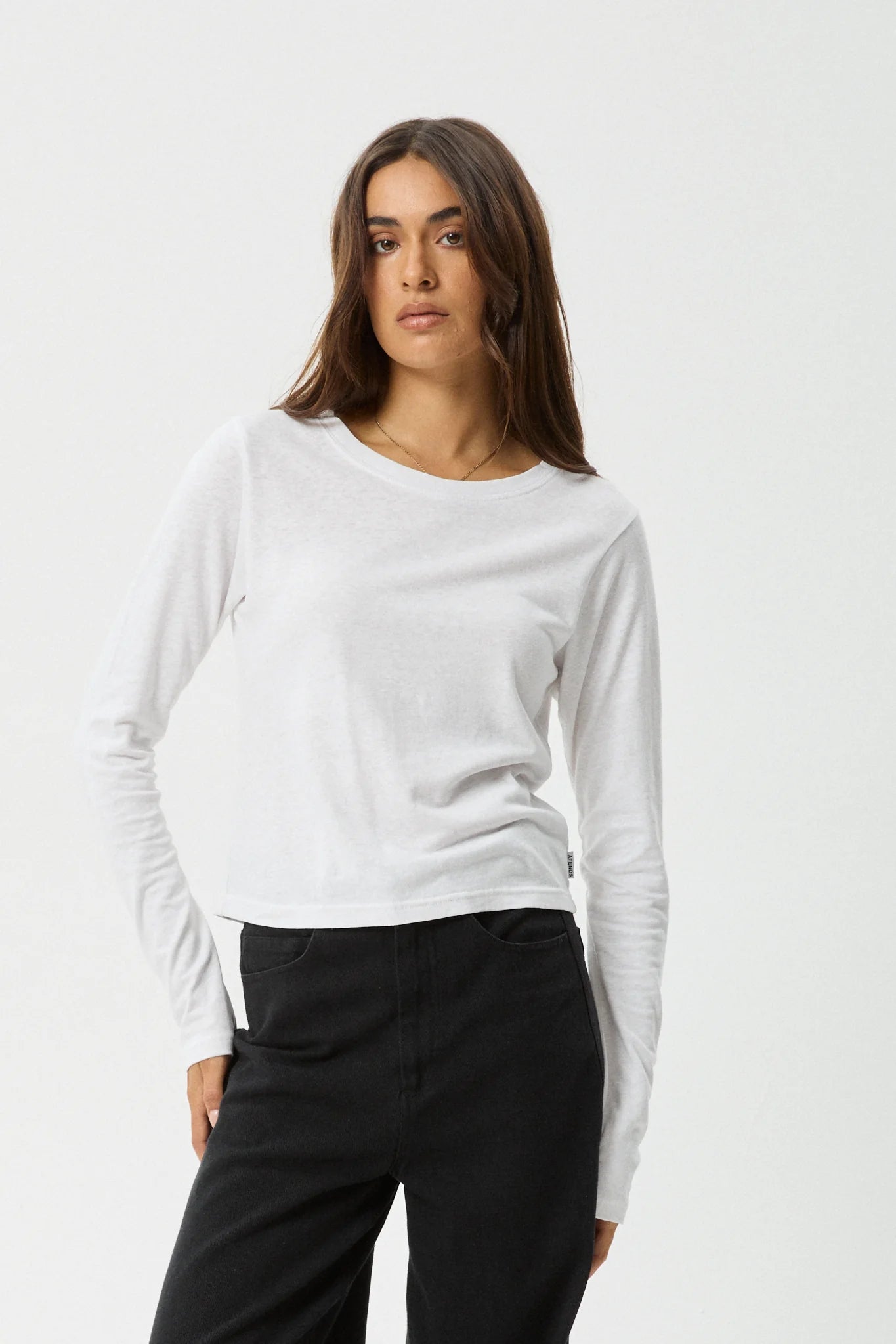 ELEVATE LONG SLEEVE TEE | WHITE