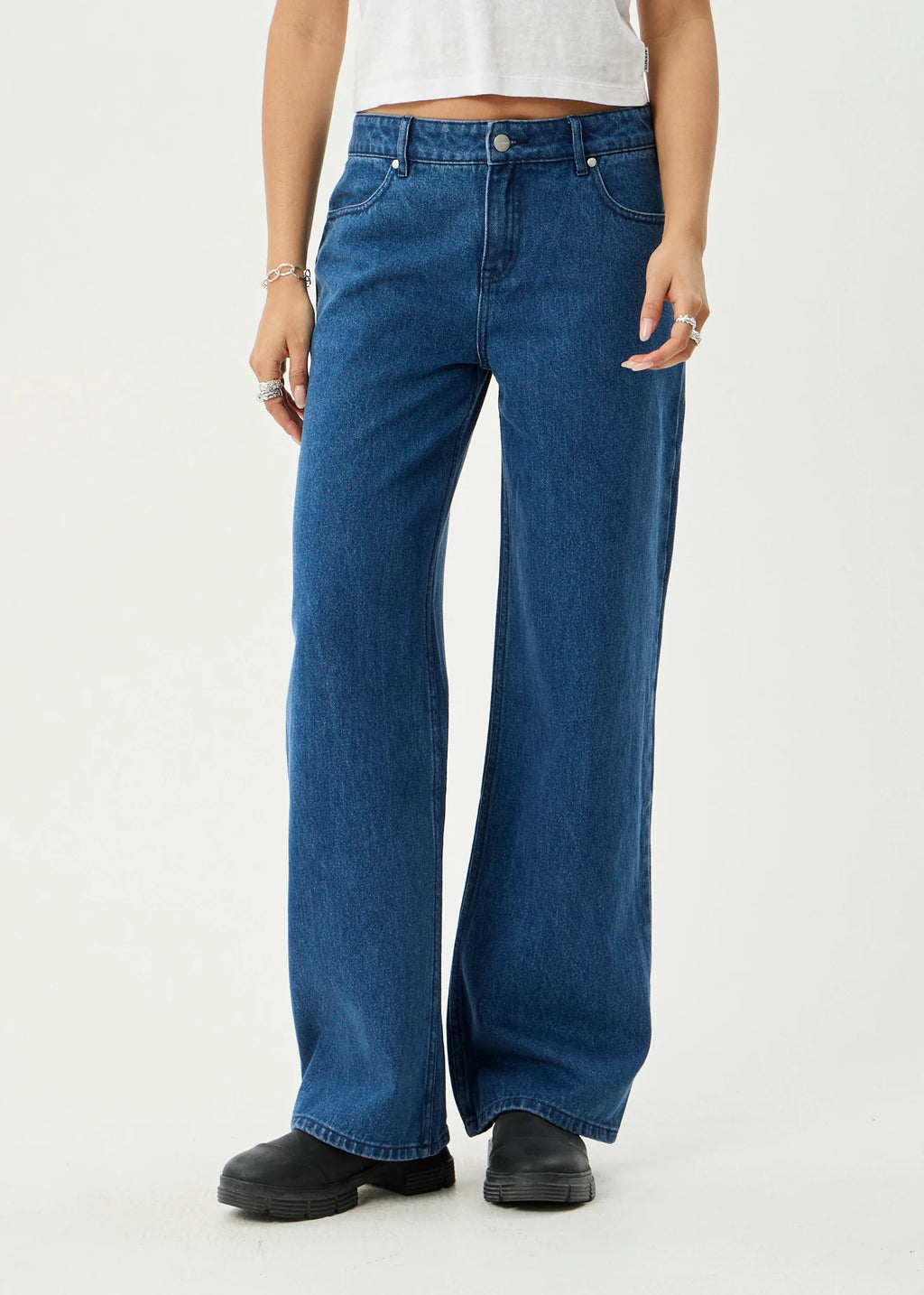 ALYRA LOW RISE WIDE LEG JEAN | AUTHENTIC BLUE