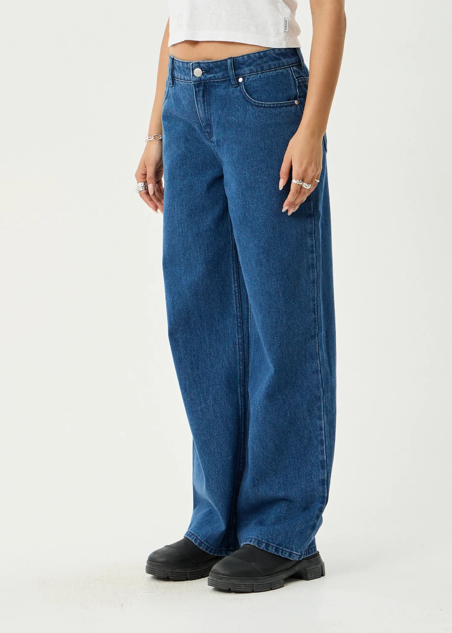 ALYRA LOW RISE WIDE LEG JEAN | AUTHENTIC BLUE