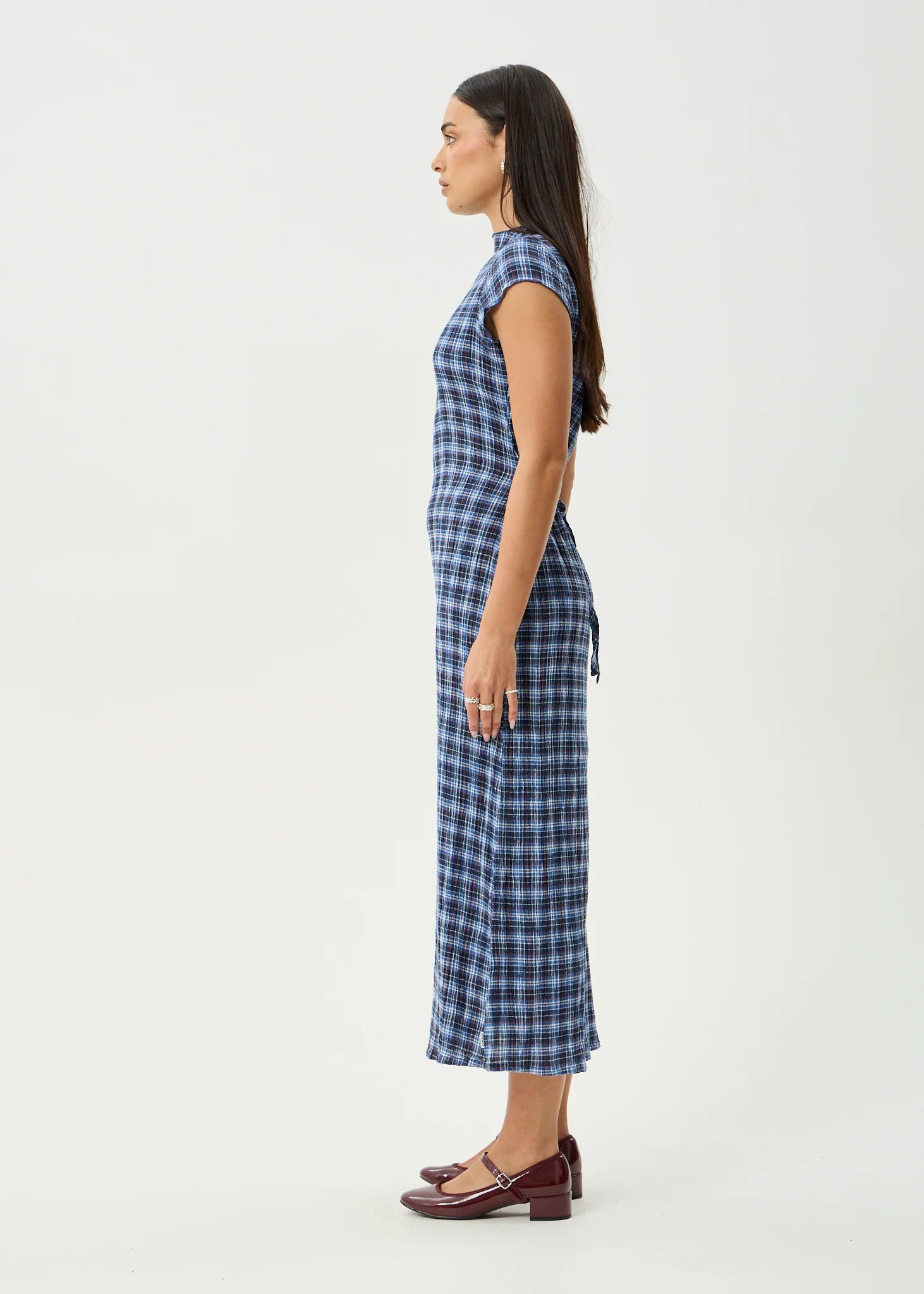 MOUNTAINS ELODIE SEERSUCKER MIDI DRESS | NAVY RED CHECK