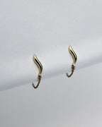WAVE CHAIN STUDS
