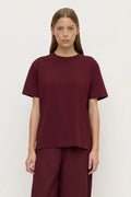 WOMENS ORGANIC BASE TEE | MERLOT