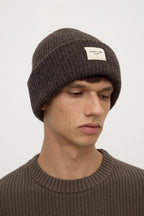 WOOL RIB BEANIE | GANACHE
