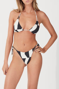 THE CURVE TIE THONG | SPLICE