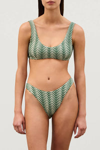 GREEN ZIG ZAG CURVE BRIEF