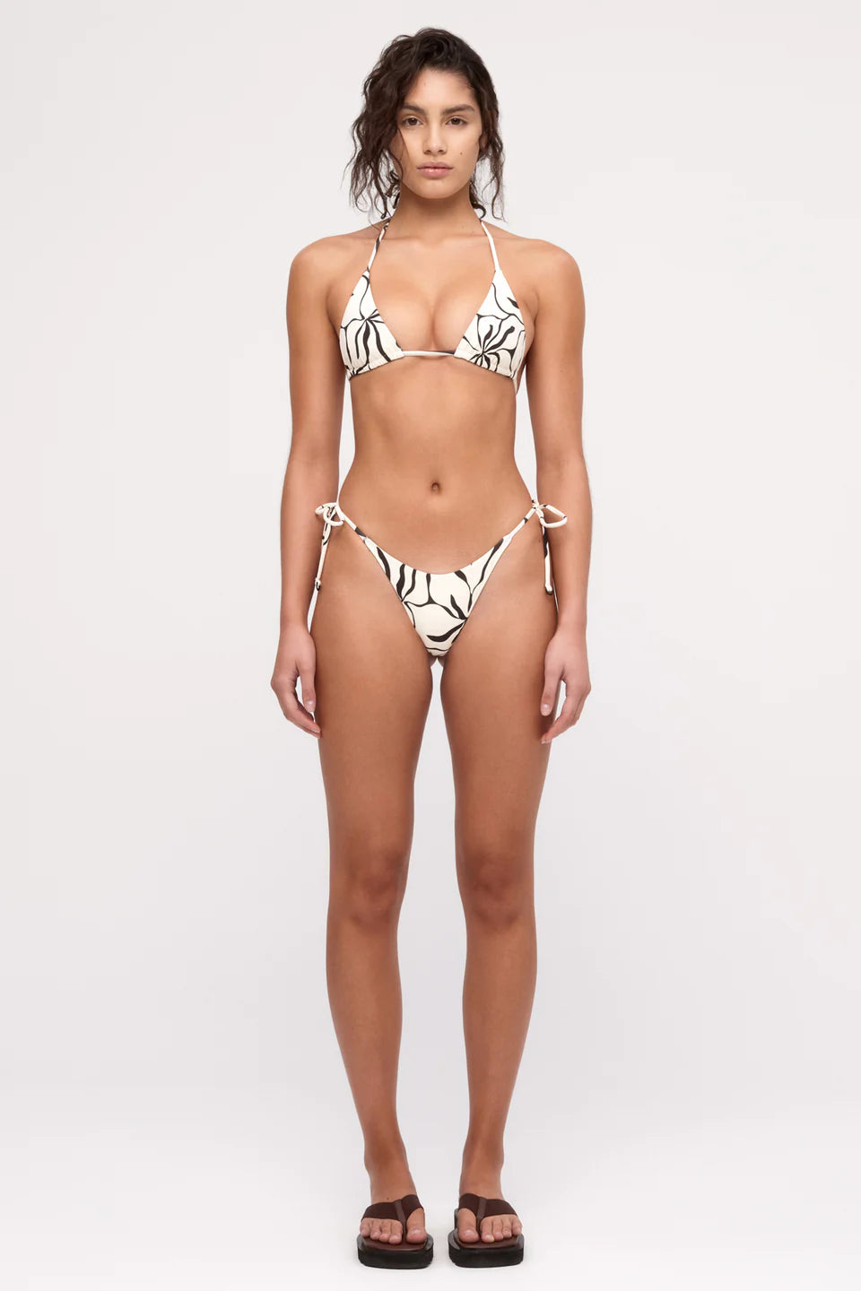 REVERSIBLE TIE TRIANGLE TOP | CREAM FLOWER PRINT