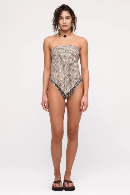 REVERSIBLE CURVE BRIEF | NATURAL SPOT