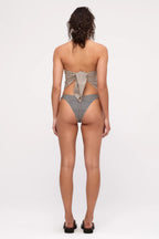 REVERSIBLE CURVE BRIEF | NATURAL SPOT