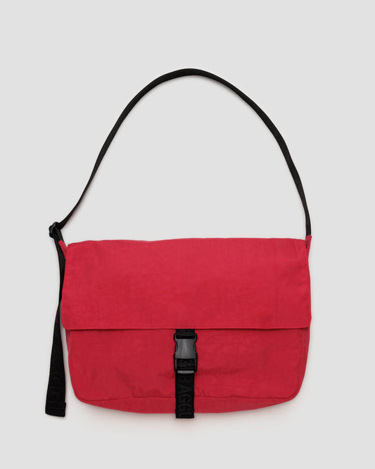 NYLON MESSENGER BAG | CANDY APPLE