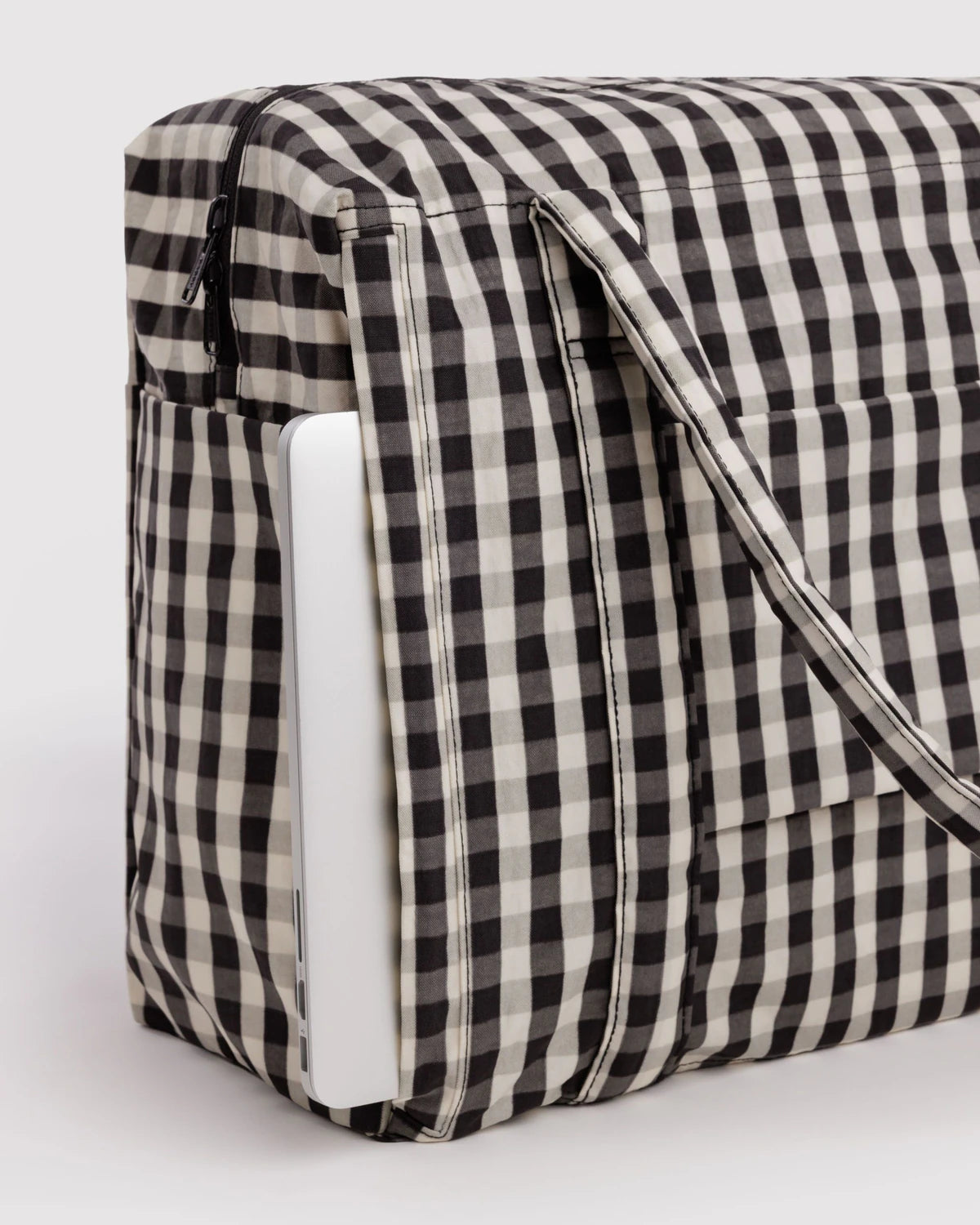 Baggu Cloud Carry On Black and Cream Gingham