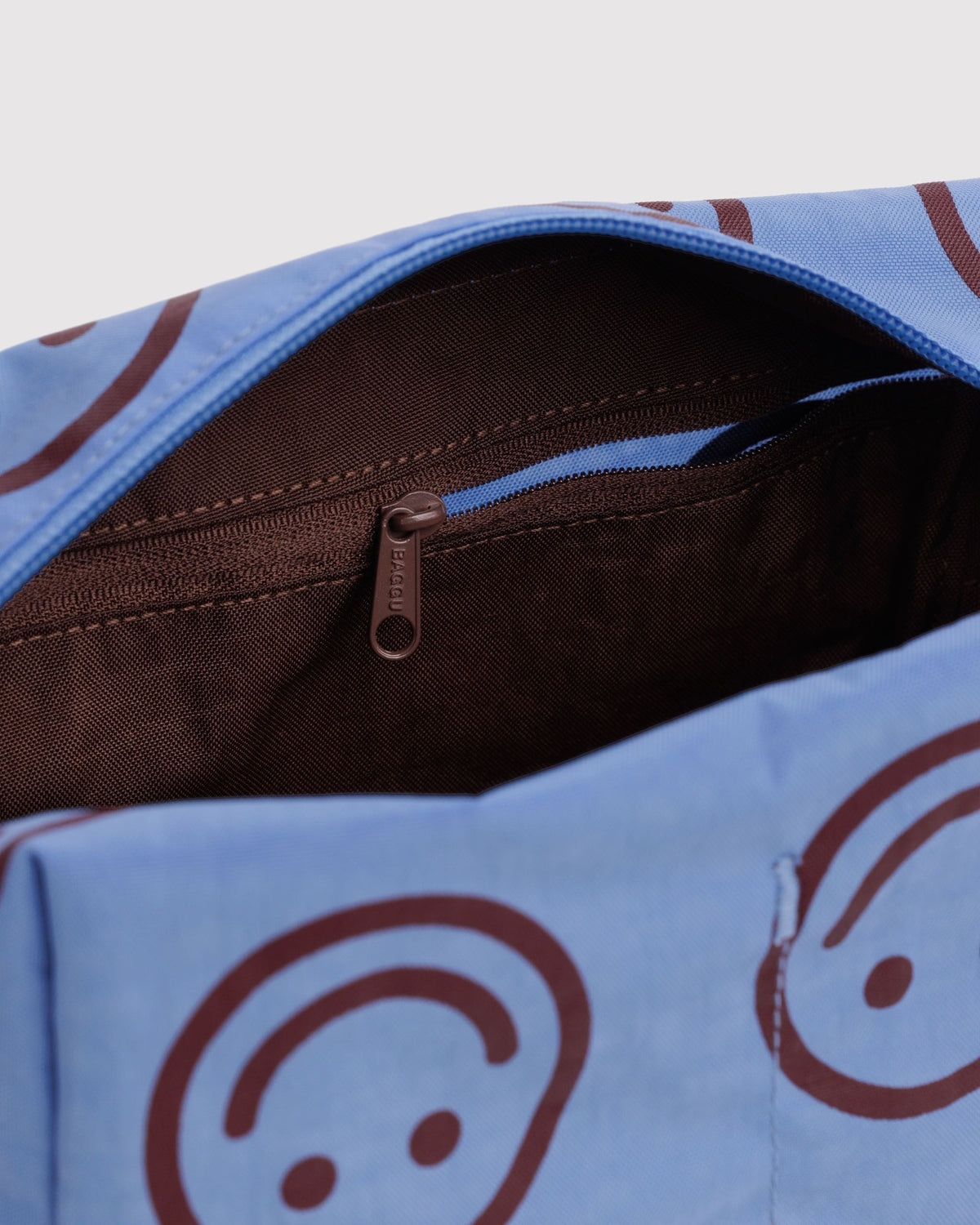 Baggu Dopp Kit Misty Blue Happy 3