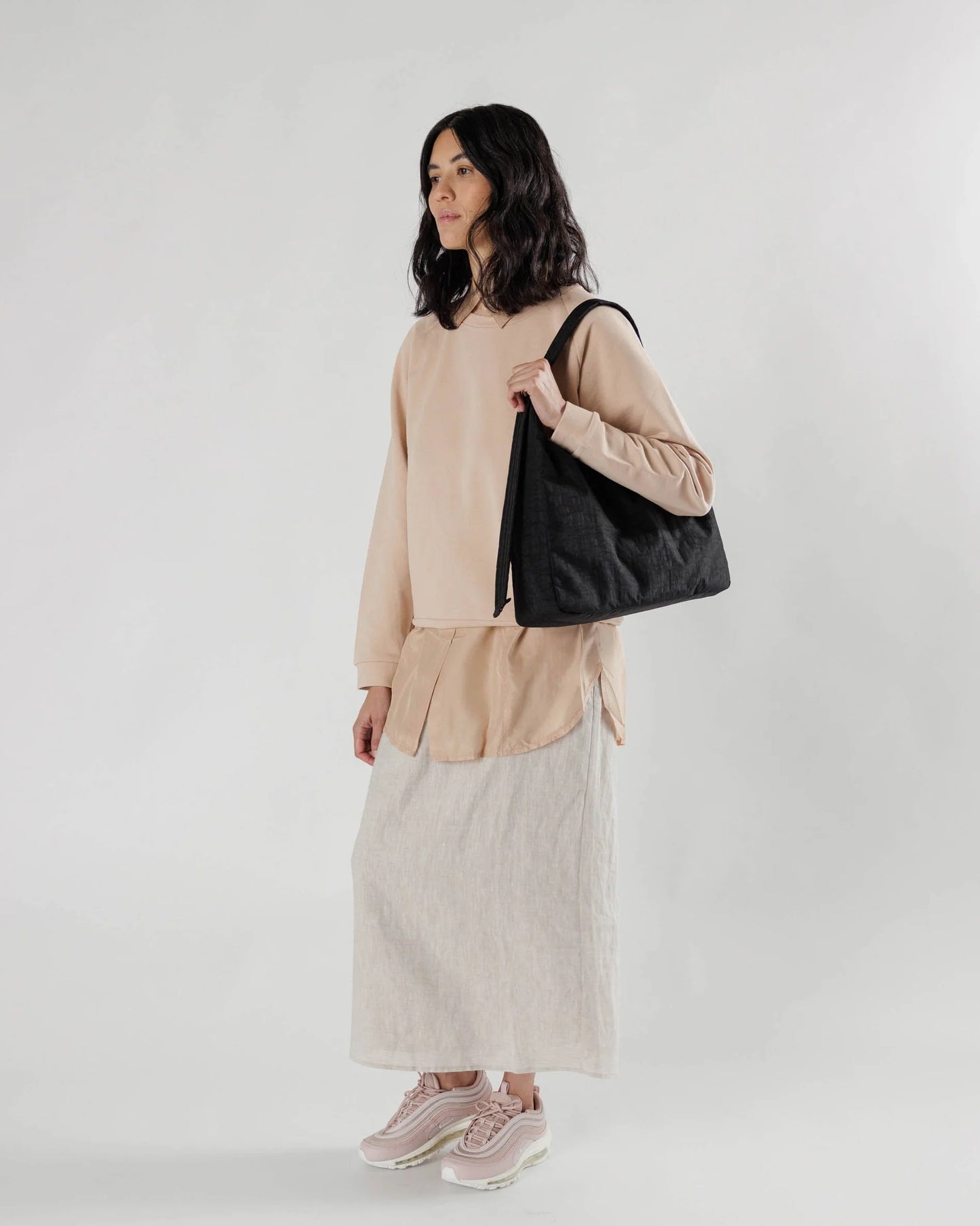 NYLON SHOULDER BAG | BLACK