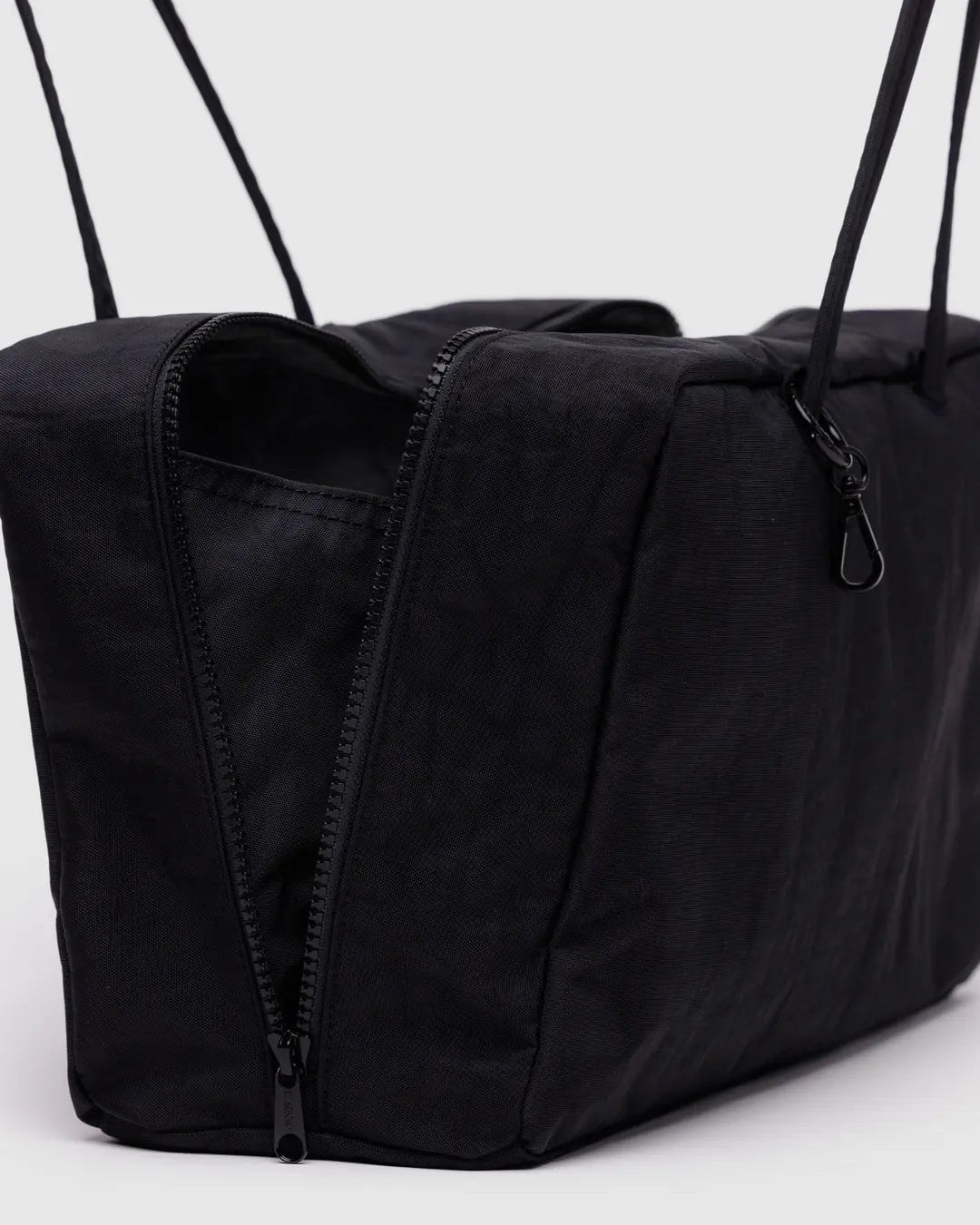 MEDIUM NYLON BOWLER BAG | BLACK