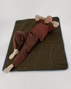 PUFFY PICNIC BLANKET |  TARARIND MIX