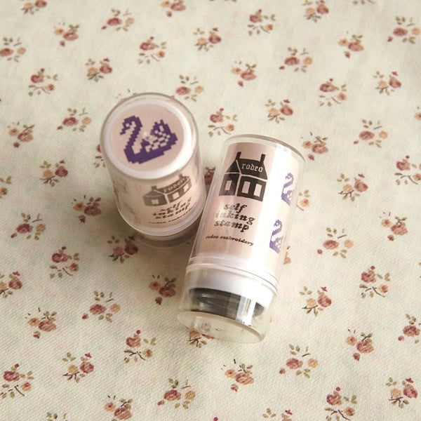 Rodeo Embroidery Swan Self Inking Stamp