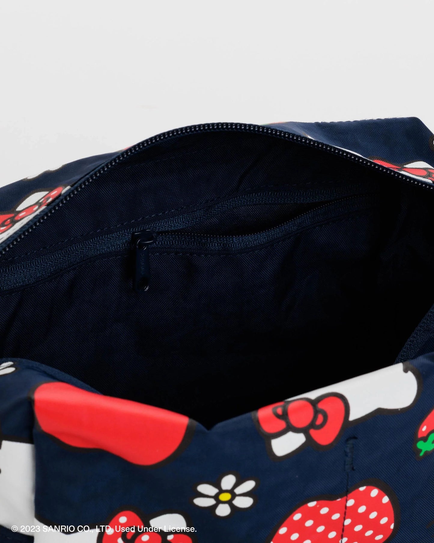 DOPP KIT | HELLO KITTY APPLE