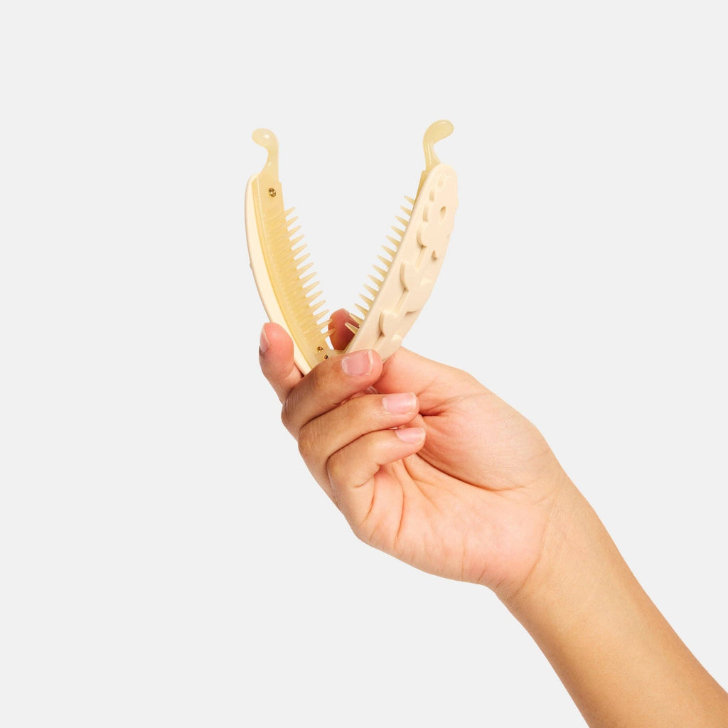 Piranha Clip in Vanilla Bean
