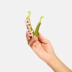Banana Clip in Sweet Pea