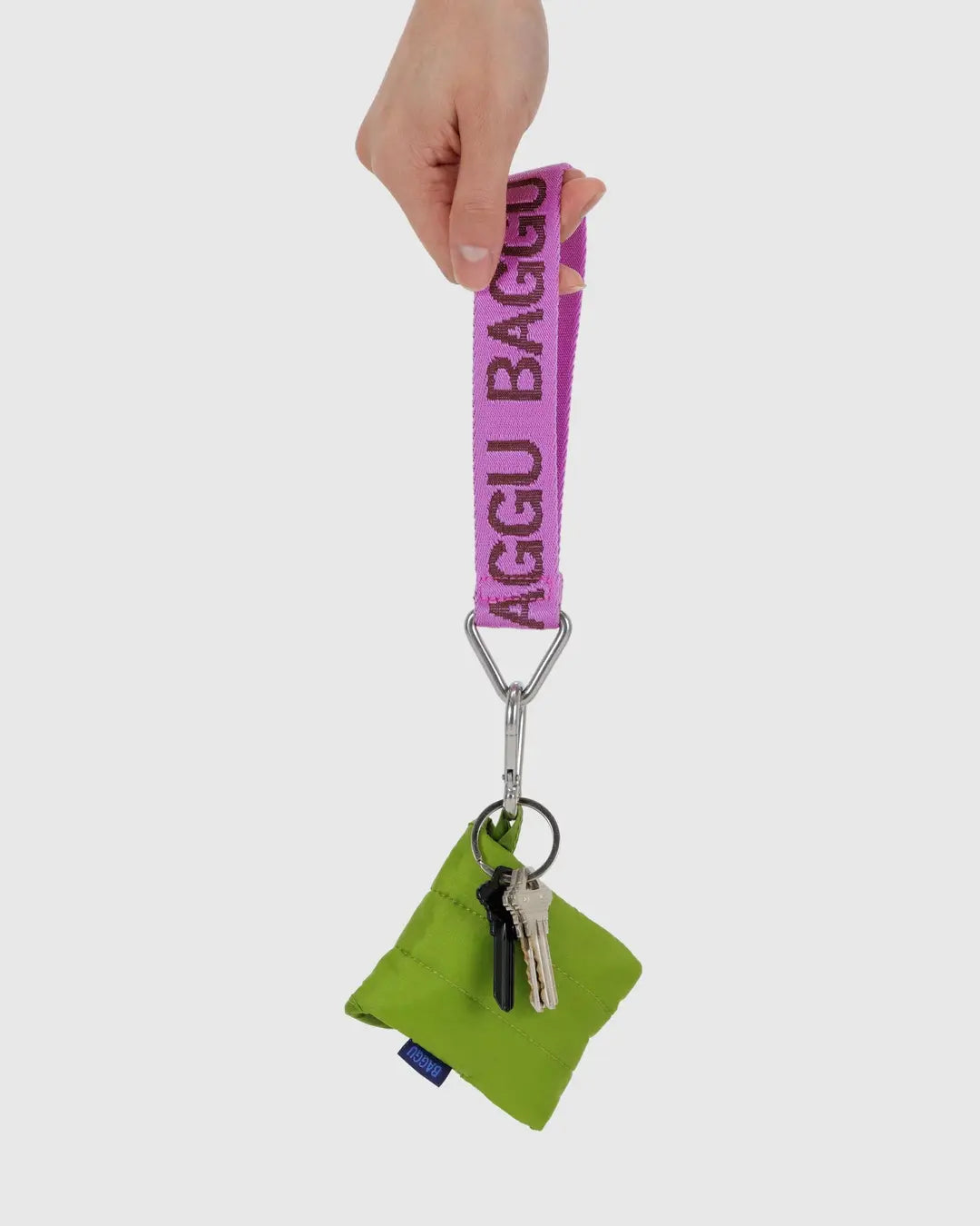 LOGO KEYCHAIN | PINK