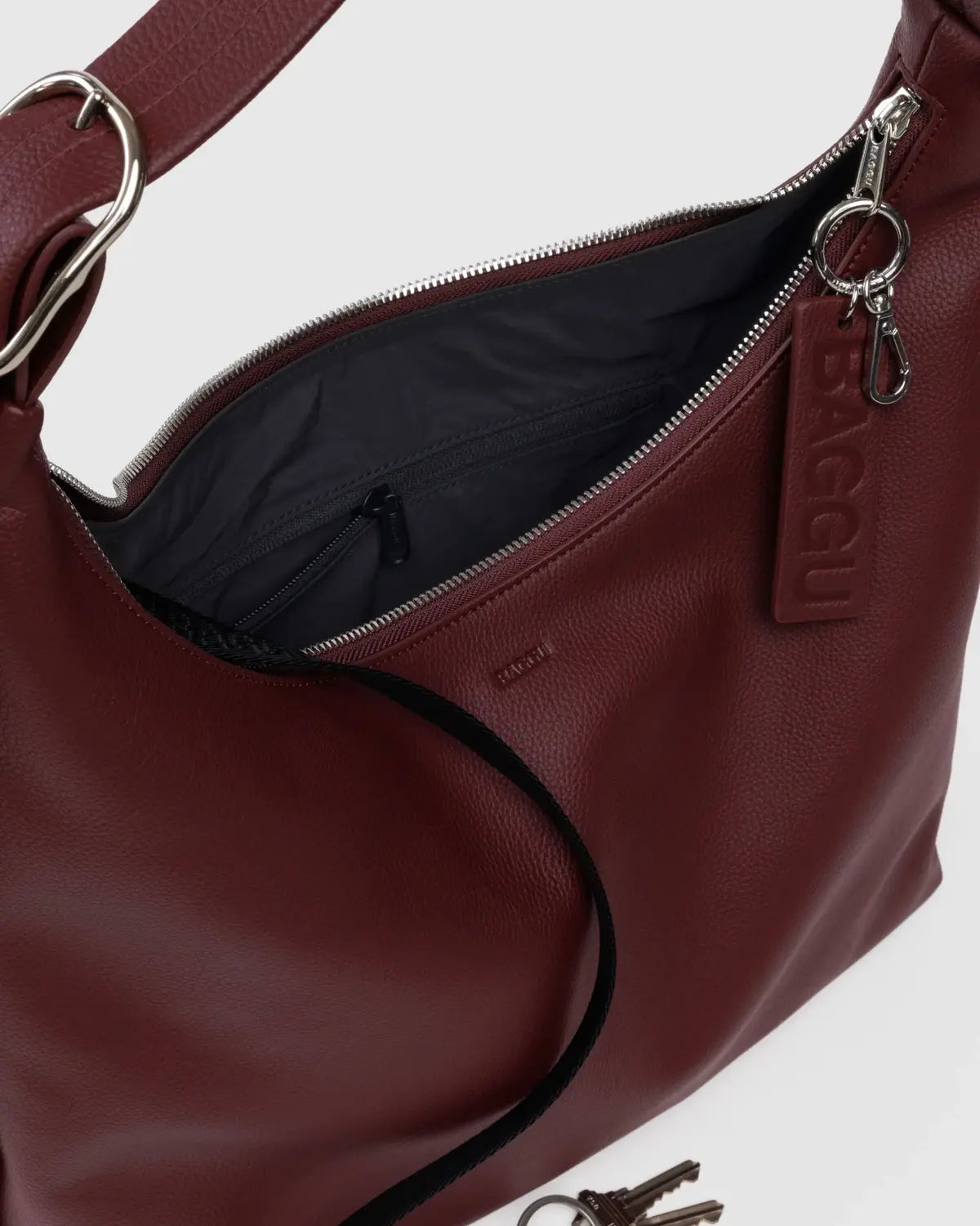 RECYCLED LEATHER SHOULDER BAG | MAHOGANY