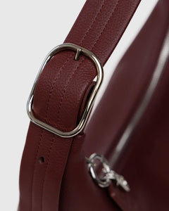 RECYCLED LEATHER SHOULDER BAG | MAHOGANY