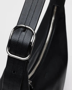 RECYCLED LEATHER SHOULDER BAG | BLACK