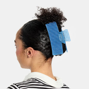 JUMBO BOX CLAW | BLUE LATTICE