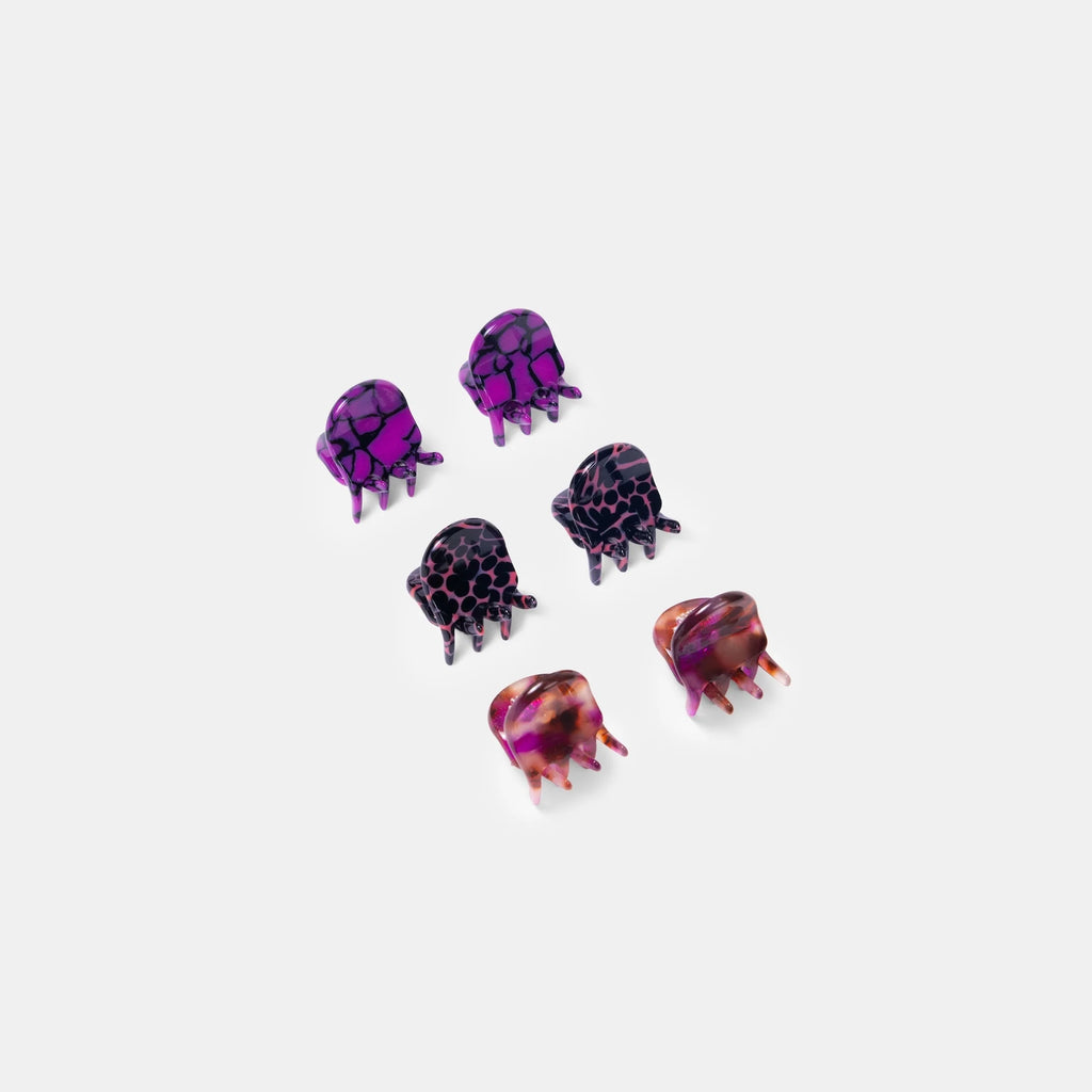 Chunks Micro Claws in Nebula