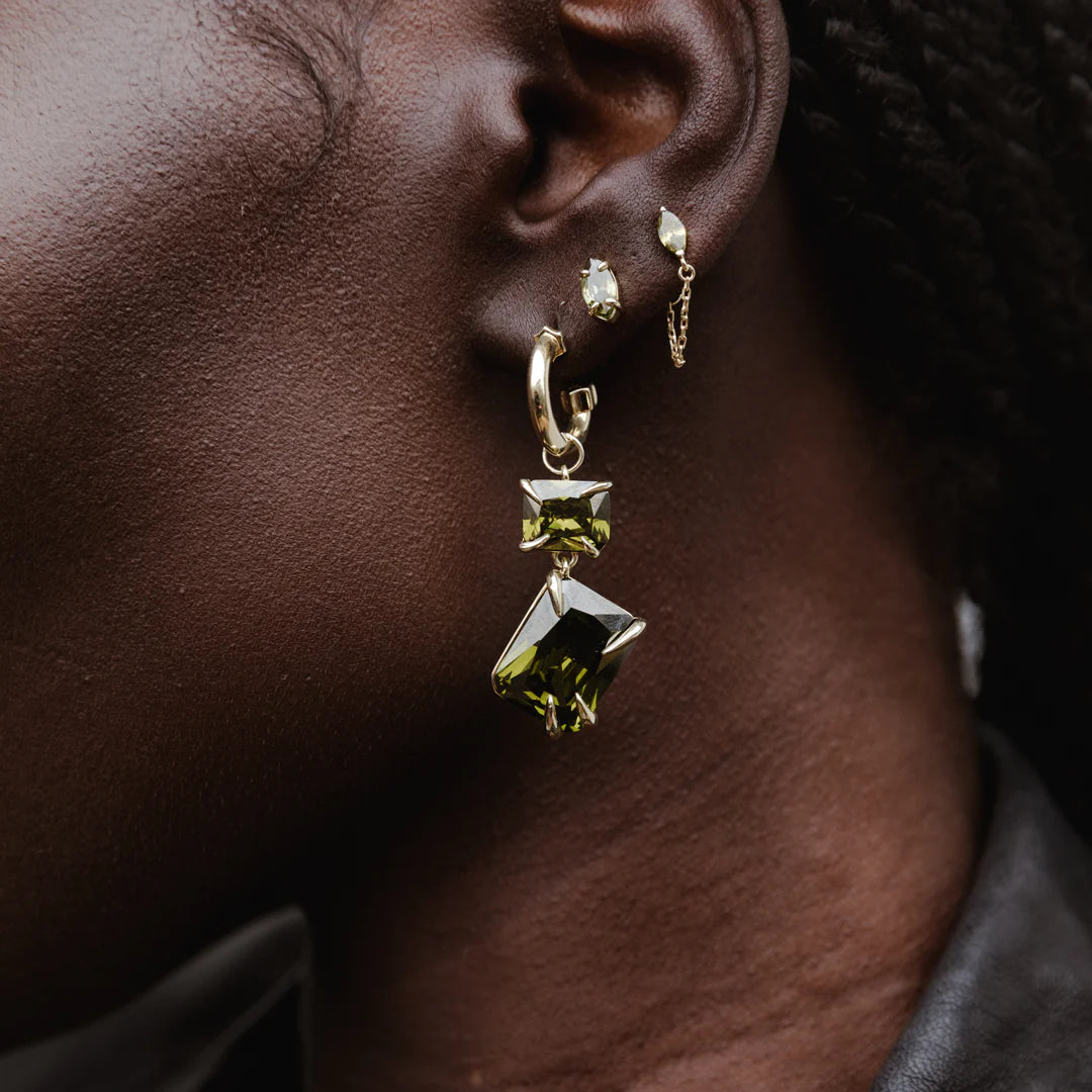 MARQUISE CHAIN STUDS | PERIDOT - 18K GOLD PLATING