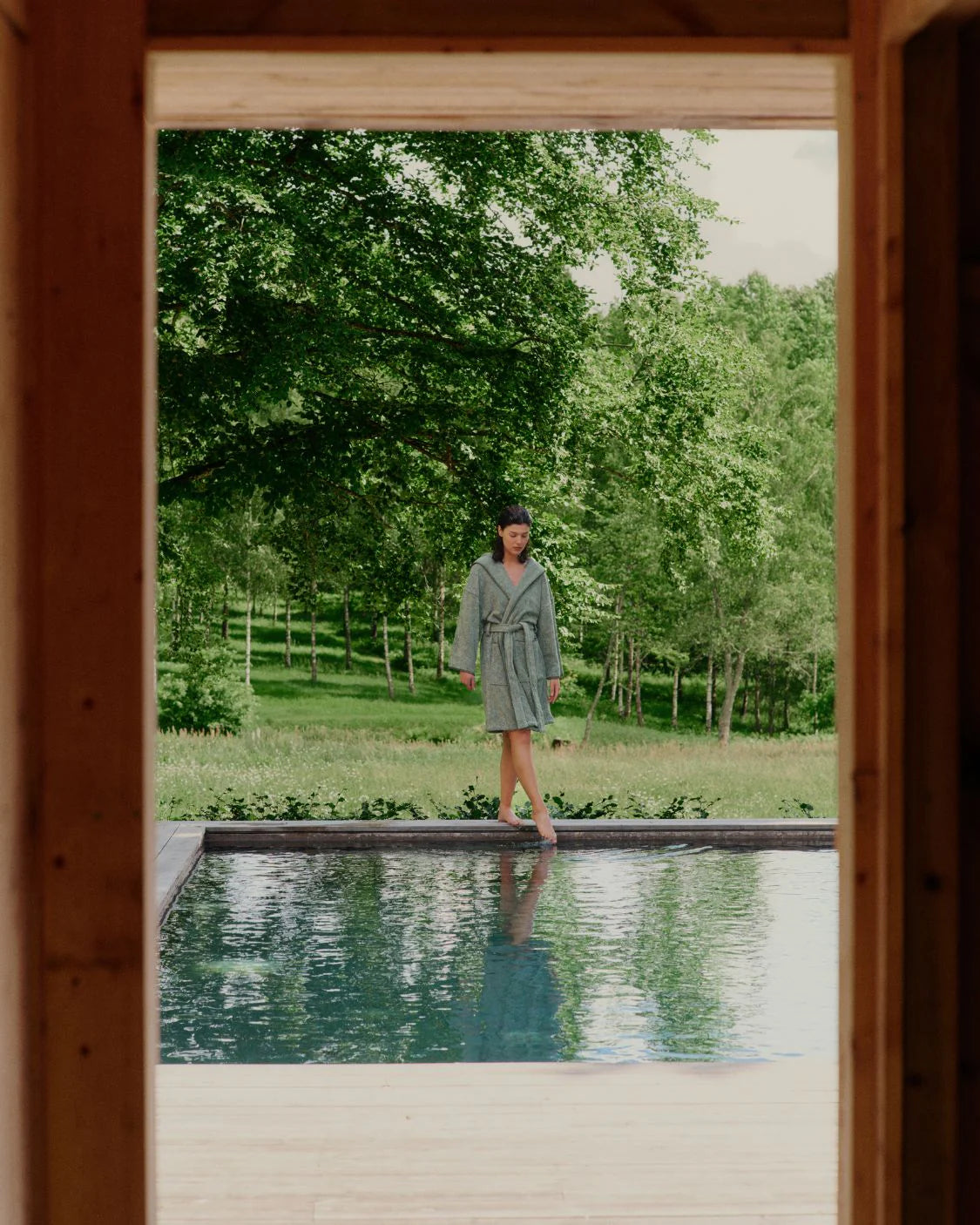 Hommey Short Robe Lotus
