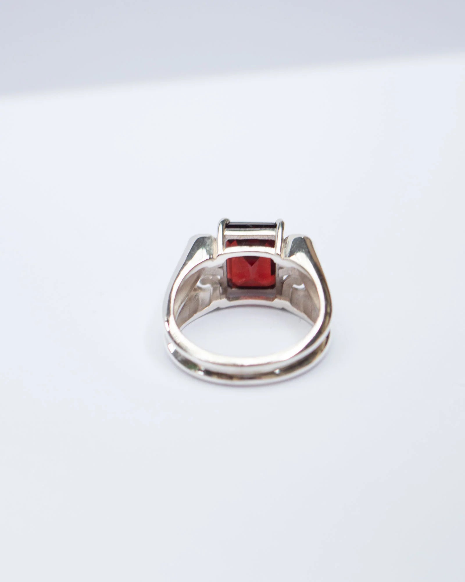 Jester Bloom Garnet Potion Ring