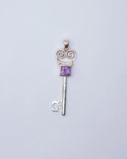 Jester Bloom Amethyst Lovers Key Pendant