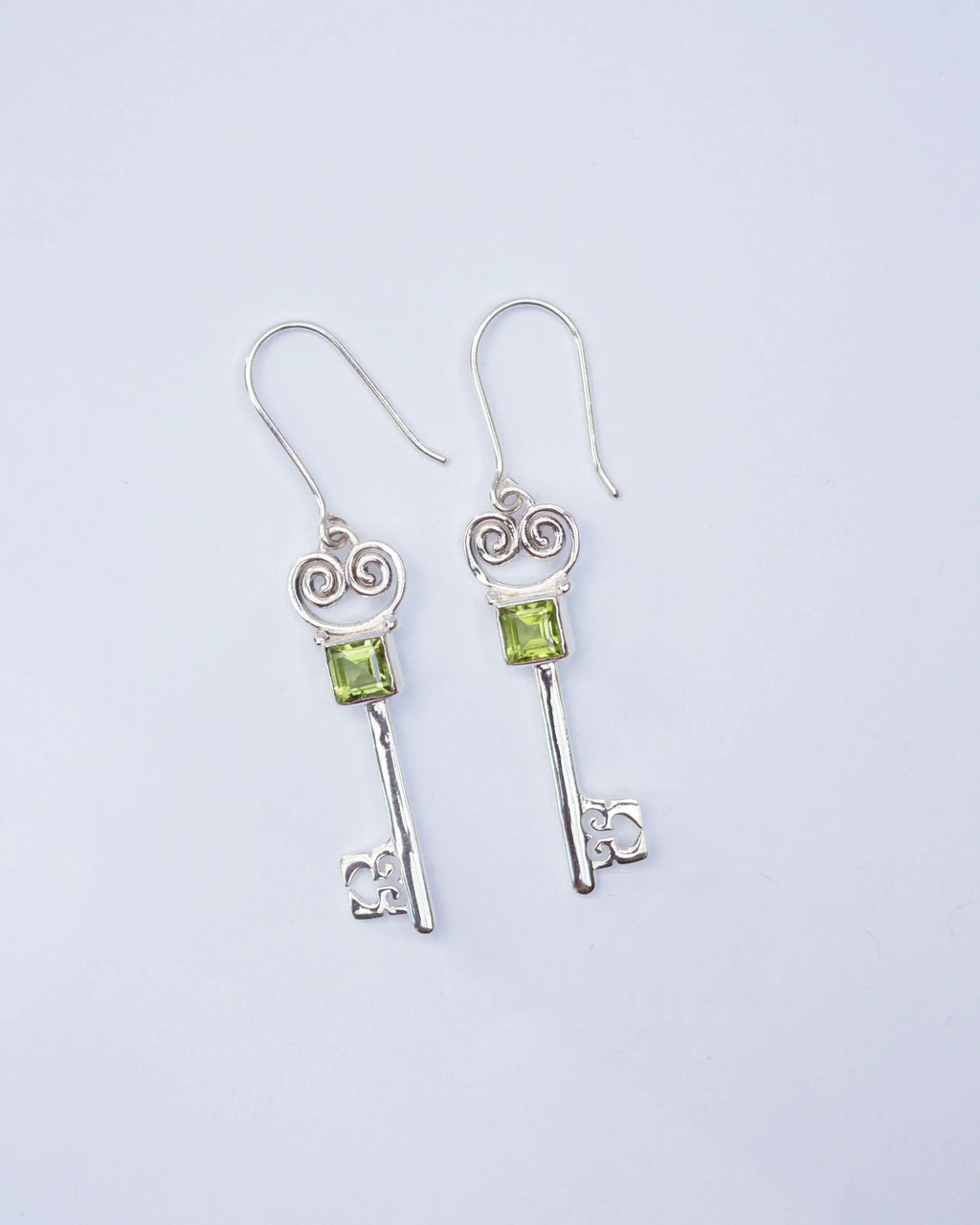 Jester Bloom Peridot Lovers Key Earrings