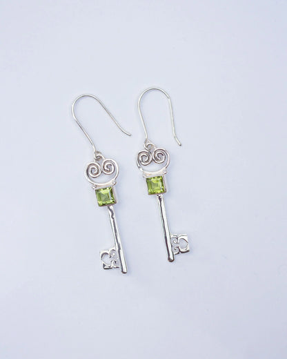 Jester Bloom Peridot Lovers Key Earrings