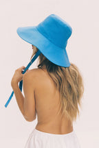 SUMMER BUCKET | AZURE