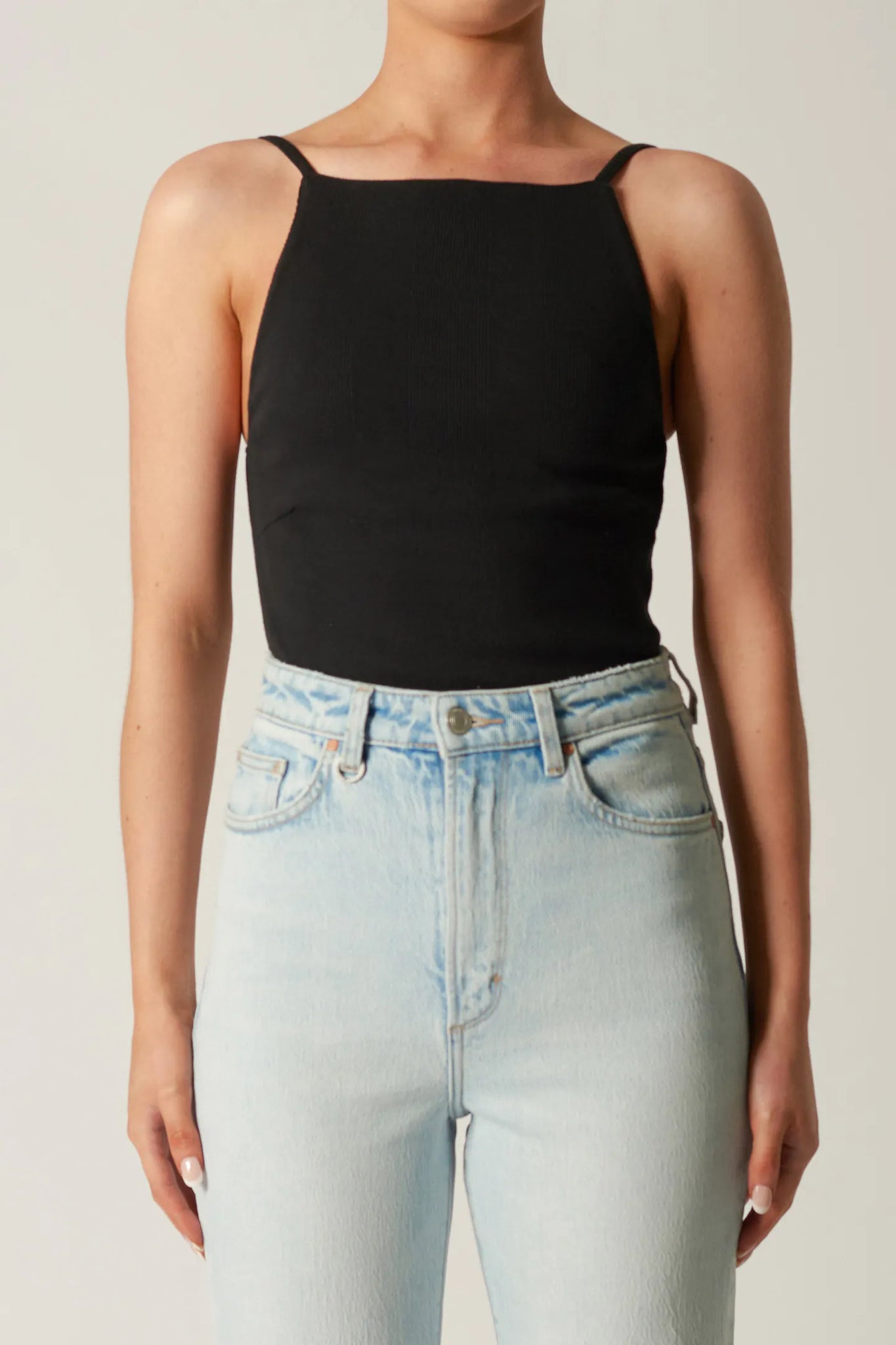 FRENCHIE MINIMALIST TOP | BLACK