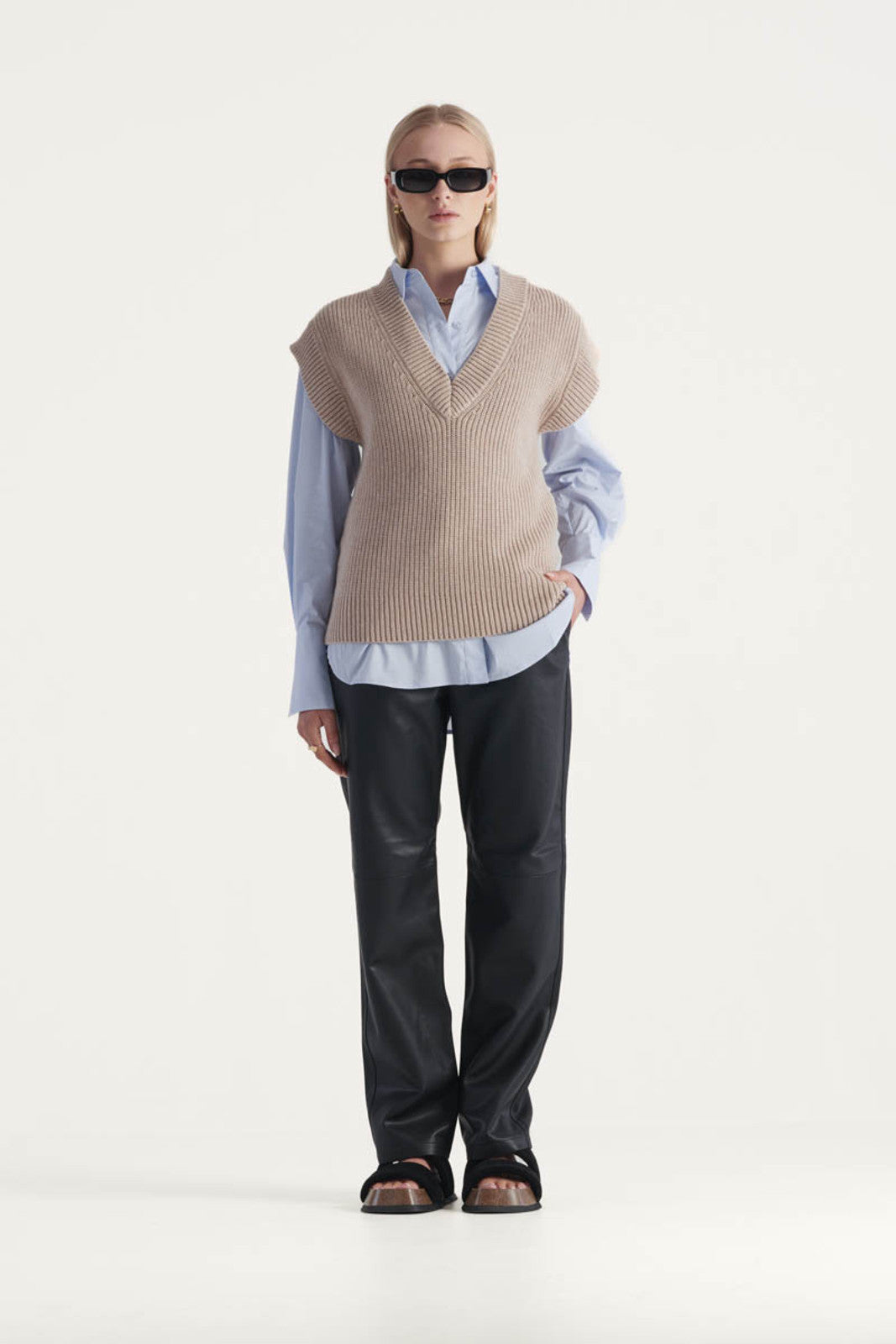 FRANCA KNIT VEST | WALNUT