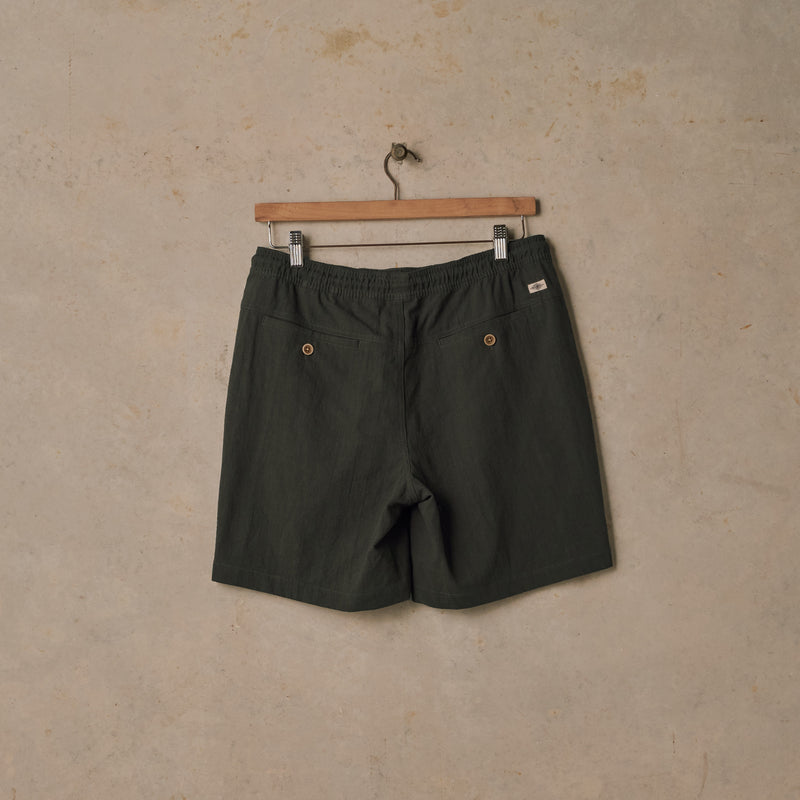 SUNRISE WALKSHORTS | CYPRUS GREEN