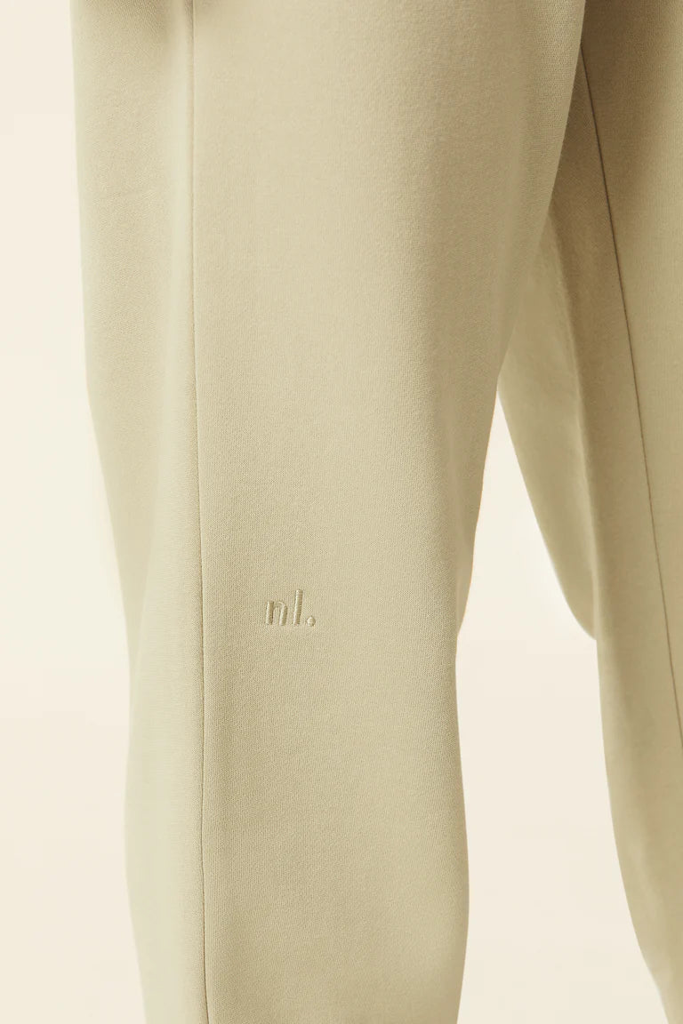 CARTER CURATED TRACK PANT | ARTICHOKE