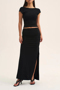 RYLIE BACKLESS T-SHIRT | BLACK
