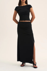 RYLIE BACKLESS T-SHIRT | BLACK