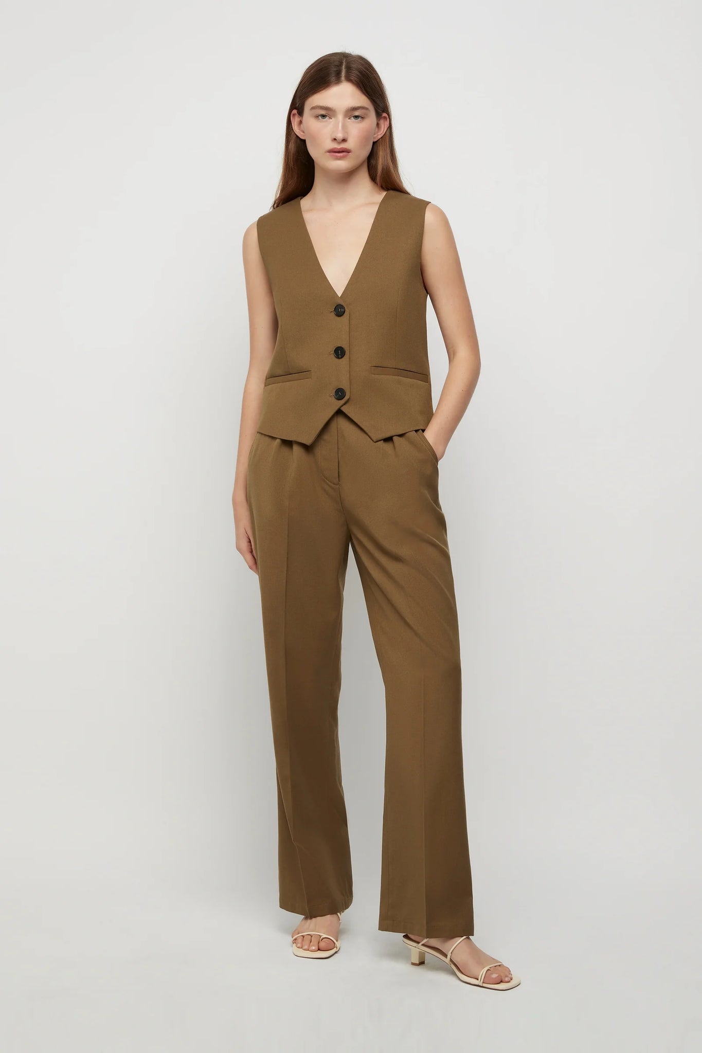 FILIPPA VEST | TAUPE