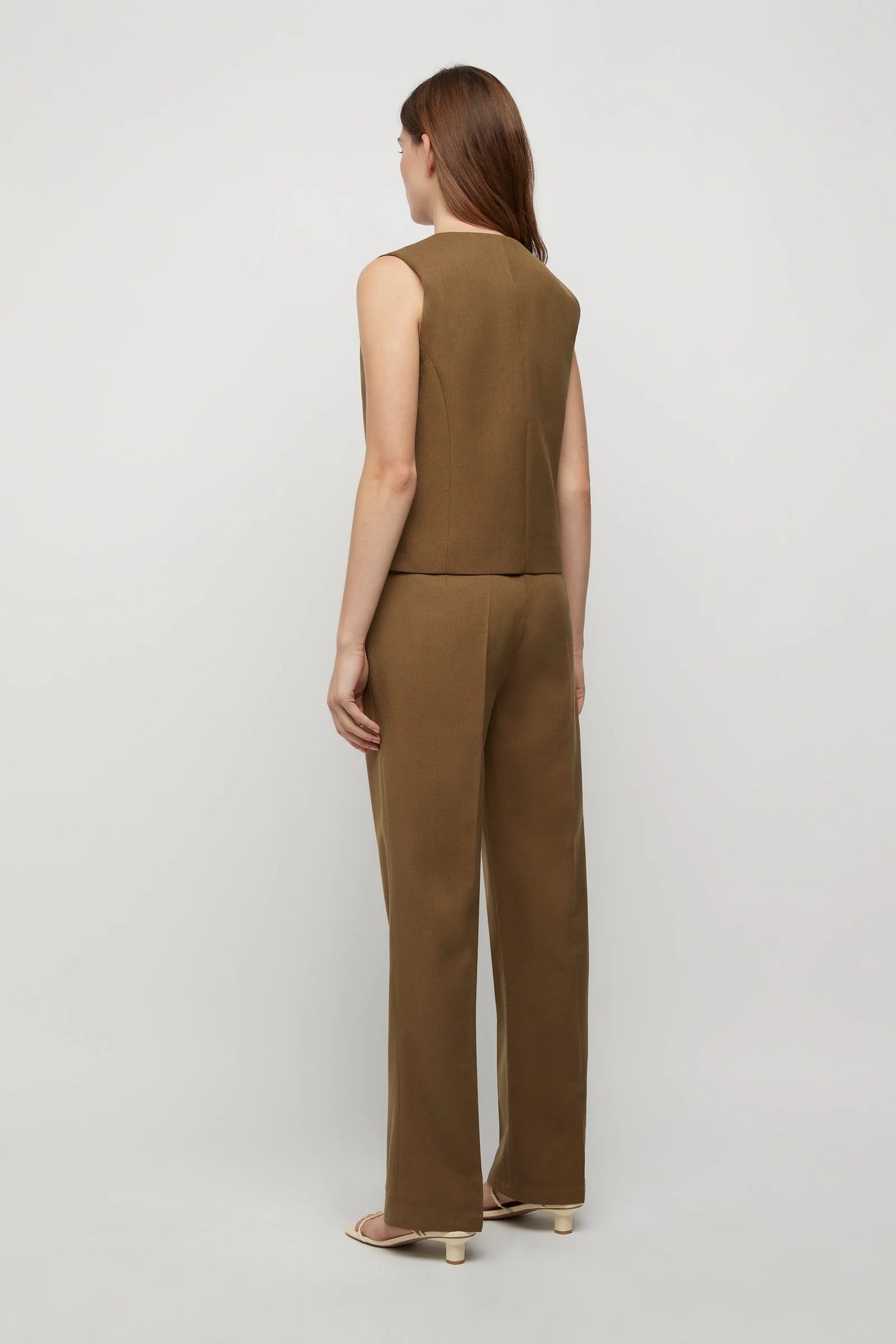 FILIPPA VEST | TAUPE